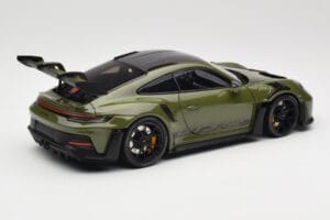 Porsche 911 992 GT3 RS Nato Olive & Black Wheels Minichamps 1:18 110062027 Метал — снимка 3 от 8