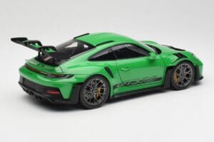 Porsche 911 992 GT3 RS Python Зелен Norev 1:18 WAP0212820RGT3 Метал — снимка 3 от 8