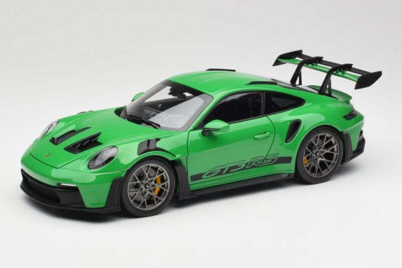 Porsche 911 992 GT3 RS Python Зелен Norev 1:18 WAP0212820RGT3 Метал