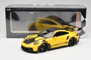 Porsche 911 992 GT3 RS Racing Жълт & Черни Джанти Minichamps 1:18 153062245 Метал — снимка 6 от 6