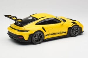 Porsche 911 992 GT3 RS Racing Жълт Norev 1:18 WAP0212810RGT3 Метал — снимка 3 от 8