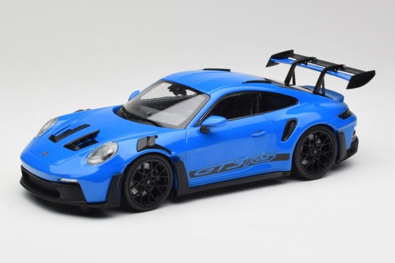 Porsche 911 992 GT3 RS Shark Син & Черни Джанти Minichamps 1:18 153062233 Метал