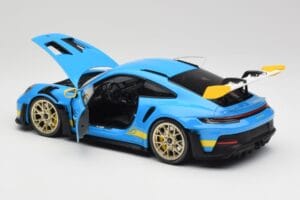 Porsche 911 992 GT3 RS Shark Син & Жълт Decor Concept Minichamps 1:18 911992001 Метал — снимка 5 от 8