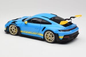 Porsche 911 992 GT3 RS Shark Син & Жълт Decor Concept Minichamps 1:18 911992001 Метал — снимка 7 от 8