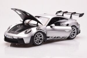 Porsche 911 992 GT3 RS Сребрист Металик Norev 1:18 187357 Метал — снимка 2 от 8
