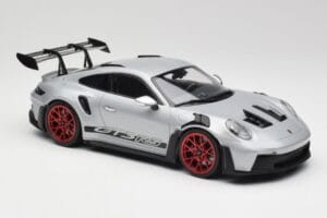 Porsche 911 992 GT3 RS Сребрист & Червени Джанти Minichamps 1:18 153062241 Метал — снимка 4 от 6