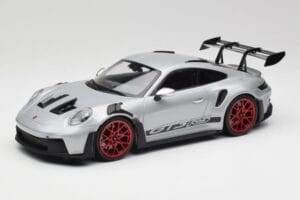 Porsche 911 992 GT3 RS Сребрист & Червени Джанти Minichamps 1:18 153062241 Метал
