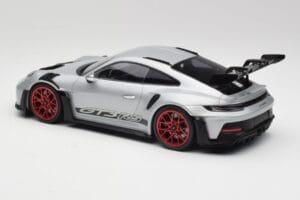 Porsche 911 992 GT3 RS Сребрист & Червени Джанти Minichamps 1:18 153062241 Метал — снимка 5 от 6