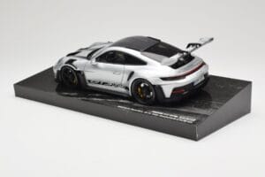 Porsche 911 992 GT3 RS Сребрист Weissach Package Minichamps 1:18 110062020 Метал — снимка 7 от 8