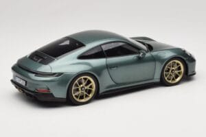 Porsche 911 992 GT3 Touring Package Malachite Green Metallic Norev 1:18 187382 Метал — снимка 3 от 8