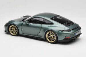 Porsche 911 992 GT3 Touring Package Malachite Green Metallic Norev 1:18 187382 Метал — снимка 7 от 8