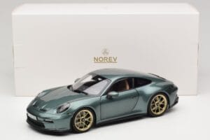 Porsche 911 992 GT3 Touring Package Malachite Green Metallic Norev 1:18 187382 Метал — снимка 8 от 8