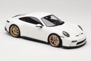 Porsche 911 992 GT3 Touring Бял Neodyme Wheels Minichamps 1:18 117069022 Метал — снимка 4 от 6