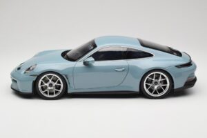 Porsche 911 992 S/T Meisenblau Norev 1:12 127550 Метал — снимка 3 от 6