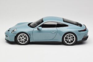 Porsche 911 992 S/T Meissen Blue Norev 1:18 187470 Метал — снимка 4 от 8