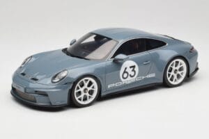 Porsche 911 992 ST Gentian Blue Metallic GT Spirit 1:18 GT491 Смола