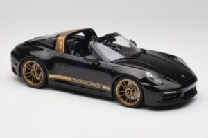 Porsche 911 992 Targa Porsche Design Черен & Златен Concept Minichamps 1:18 PORSCHE001 Метал — снимка 4 от 6