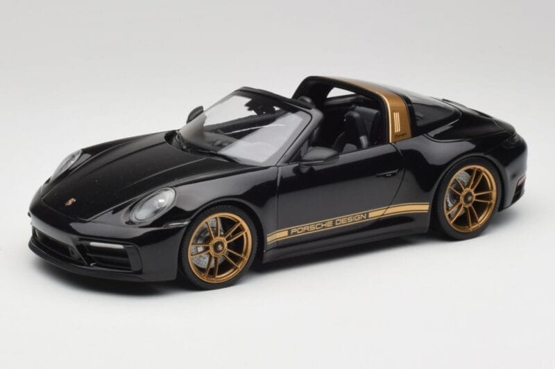 Porsche 911 992 Targa Porsche Design Черен & Златен Concept Minichamps 1:18 PORSCHE001 Метал