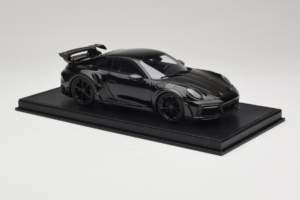Porsche 911 992 TechArt GTstreet R Черен С Черни Джанти TechArt 1:18 REMC012 Смола — снимка 4 от 6