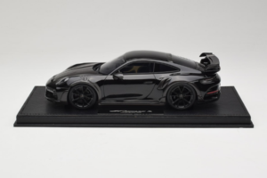 Porsche 911 992 TechArt GTstreet R Черен С Черни Джанти TechArt 1:18 REMC012 Смола