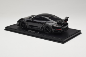 Porsche 911 992 TechArt GTstreet R Черен С Черни Джанти TechArt 1:18 REMC012 Смола — снимка 5 от 6