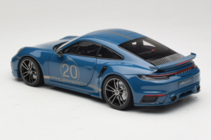 Porsche 911 992 Turbo S Coupe Sport Design Син Minichamps 1:18 113069073 Метал — снимка 7 от 8