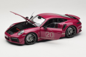 Porsche 911 992 Turbo S Coupe Sport Design Червен Minichamps 1:18 113069075 Метал — снимка 2 от 8