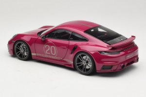 Porsche 911 992 Turbo S Coupe Sport Design Червен Minichamps 1:18 113069075 Метал — снимка 7 от 8