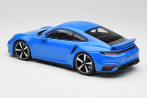 Porsche 911 992 Turbo S Gentian Син Minichamps 1:18 155069074 Метал — снимка 5 от 6