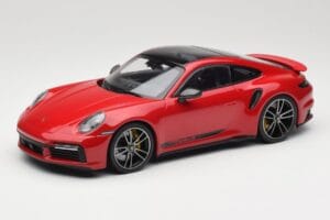 Porsche 911 992 Turbo S Червен Minichamps 1:18 155069070 Метал