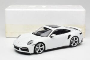 Porsche 911 992 Turbo S Бял Concept Minichamps 1:18 WAP0211620CNP Метал — снимка 6 от 6
