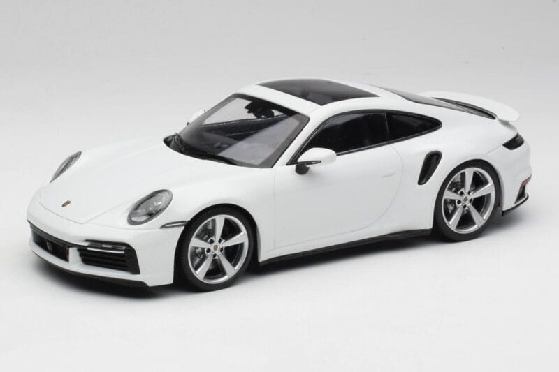 Porsche 911 992 Turbo S Бял Concept Minichamps 1:18 WAP0211620CNP Метал