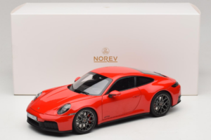 Porsche 911 992.2 Carrera 4 GTS Guards Red Norev 1:18 187171 Метал — снимка 8 от 8