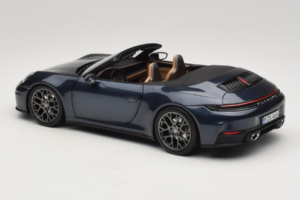Porsche 911 992.2 Carrera Кабриолет Yachting Blue Norev 1:18 187180 Метал — снимка 7 от 8