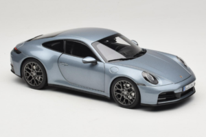 Porsche 911 992.2 Carrera Polar Silver Metallic Norev 1:18 187170 Метал — снимка 6 от 8