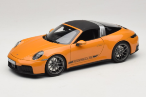 Porsche 911 992.2 Targa 4 GTS Bahama Yellow Norev 1:18 187190 Метал — снимка 3 от 10