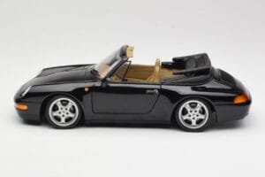 Porsche 911 993 Кабриолет Черен UT Models 1:18 27806-U1 Метал — снимка 4 от 8