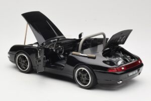 Porsche 911 993 Carrera Кабриолет Черен Bburago 1:18 3090-M1 Метал — снимка 5 от 8