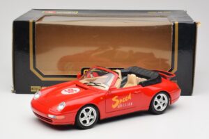 Porsche 911 993 Carrera Кабриолет Червен Bburago 1:18 3090 Метал — снимка 8 от 8