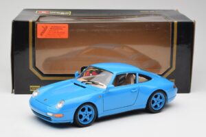 Porsche 911 993 Carrera Син Bburago 1:18 3060 Метал — снимка 8 от 8
