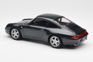 Porsche 911 993 Carrera Зелен Металик AUTOart 1:18 78134 Метал — снимка 7 от 8