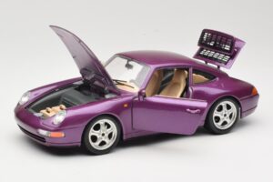 Porsche 911 993 Carrera Лилав Bburago 1:18 3060-M2 Метал — снимка 2 от 8