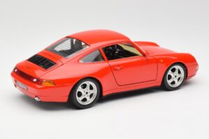 Porsche 911 993 Carrera Червен Bburago 1:18 3050 Метал — снимка 3 от 8