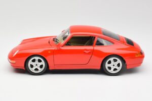 Porsche 911 993 Carrera Червен Bburago 1:18 3050 Метал — снимка 4 от 8