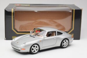 Porsche 911 993 Carrera Сребрист Bburago 1:18 3050-M1 Метал — снимка 2 от 8