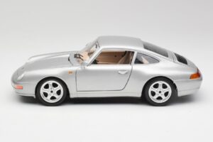 Porsche 911 993 Carrera Сребрист Bburago 1:18 3050-M1 Метал — снимка 3 от 8