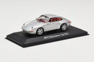 Porsche 911 993 Carrera Сребрист Minichamps 1:43 WAP02003597 Метал — снимка 2 от 4
