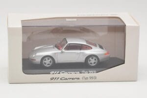 Porsche 911 993 Carrera Сребрист Minichamps 1:43 WAP02003597 Метал — снимка 4 от 4
