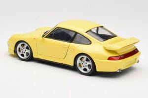 Porsche 911 993 Turbo S Жълт UT Models 1:18 27836 Метал — снимка 7 от 8