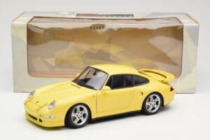 Porsche 911 993 Turbo S Жълт UT Models 1:18 27836 Метал — снимка 8 от 8